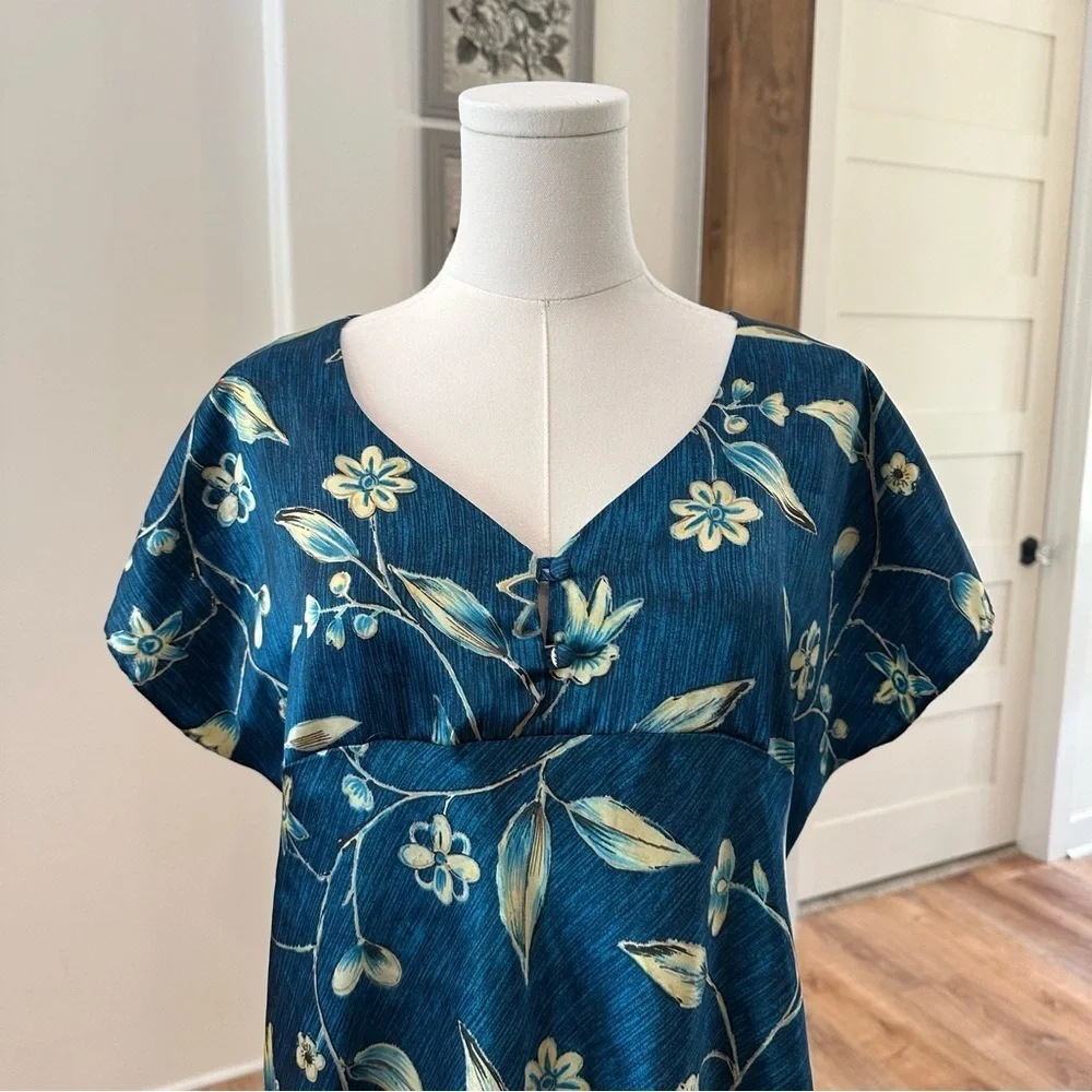 Vintage Y2K Blue Wrap Floral Soft Robe Matching Nightgown Intimates Pajama Set